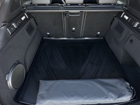 Used 2025 Alfa Romeo Stelvio Tributo Italiano w/ Driving Assist Package image 28