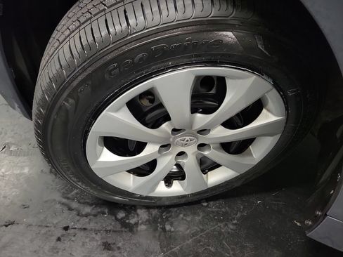 Used 2024 Toyota Corolla LE FWD image 13