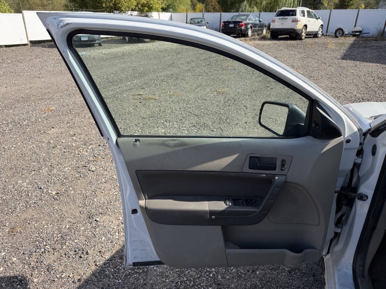 Used 2008 Ford Focus SES FWD image 20