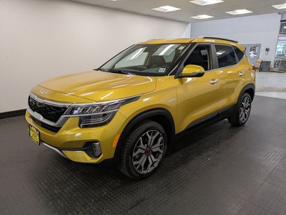 Used 2022 Kia Seltos SX w/ Sunroof Package