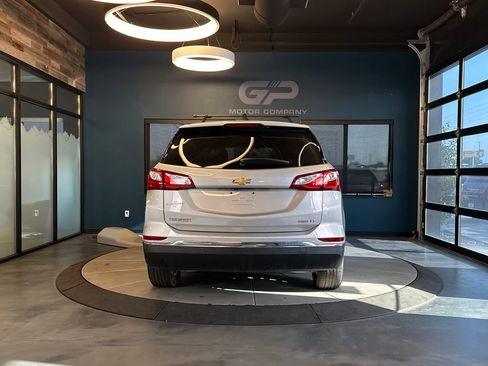 Used 2019 Chevrolet Equinox LT AWD/4WD image 4