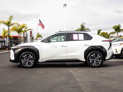 Certified 2023 Toyota bZ4X XLE w/ Weather Package image 4