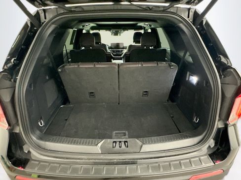 Used 2025 Ford Explorer Platinum w/ LUX Leather Package image 31