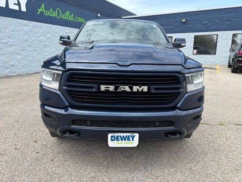 Used 2022 RAM 1500 Laramie AWD/4WD image 8
