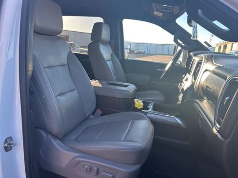 Used 2022 Chevrolet Silverado 2500 LTZ w/ LTZ Convenience Package image 37