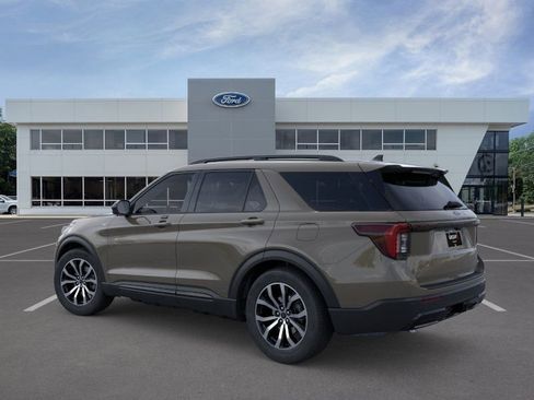 New 2026 Ford Explorer ST-Line image 27
