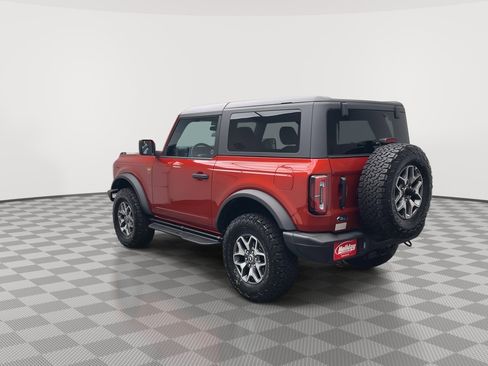 Used 2024 Ford Bronco Badlands image 2
