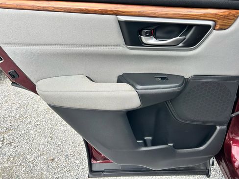 Used 2019 Honda CR-V EX image 16