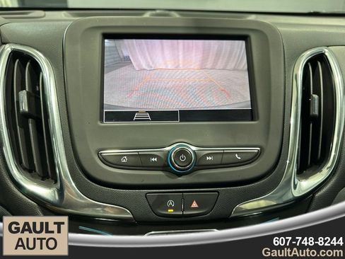Used 2023 Chevrolet Equinox LT AWD/4WD image 8