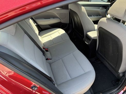 Used 2019 Hyundai Elantra Value Edition FWD image 16