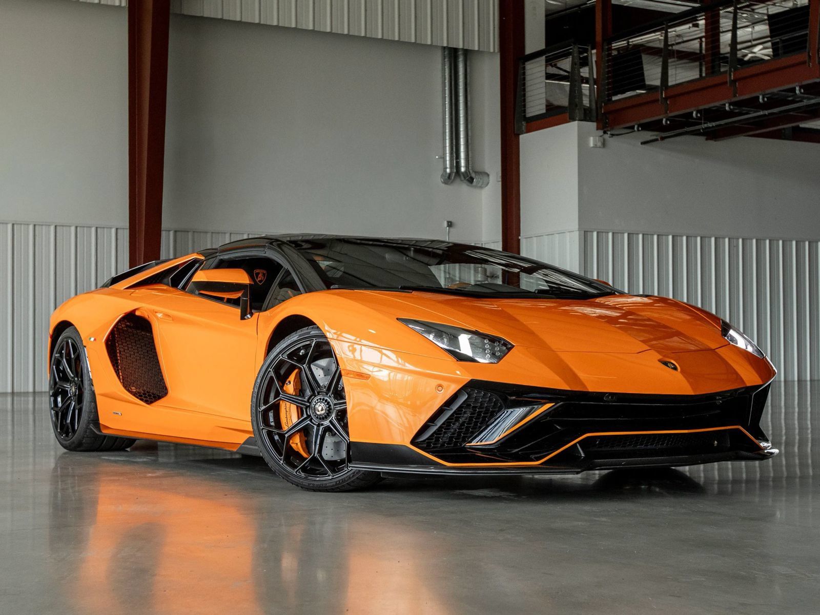 Used 2022 Lamborghini Aventador LP 780-4 Ultimae AWD/4WD image 2