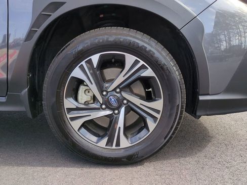 Used 2025 Subaru Crosstrek 2.0i Premium w/ Popular Package #4 image 11