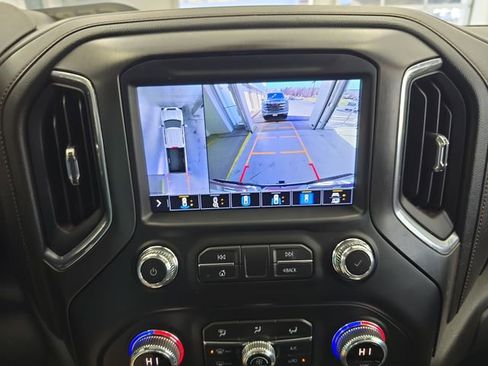 Certified 2022 GMC Sierra 3500 AT4 w/ AT4 Premium Plus Package image 17