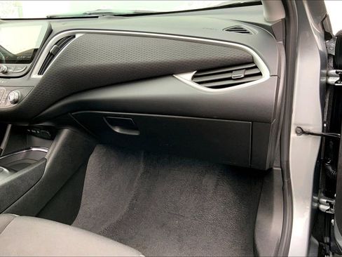 Used 2024 Chevrolet Malibu LT image 16