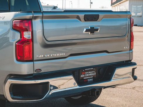 Used 2024 Chevrolet Silverado 1500 LTZ w/ LTZ Convenience Package II AWD/4WD image 7