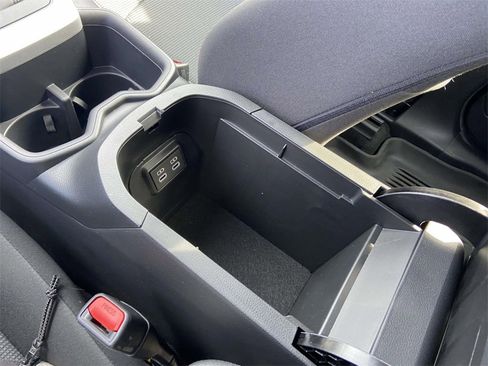 Used 2024 Toyota RAV4 LE image 23