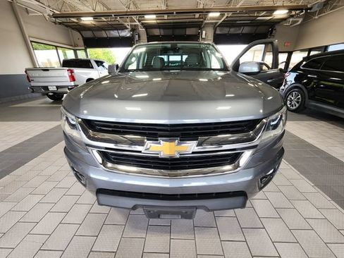 Used 2020 Chevrolet Colorado LT w/ LT Convenience Package AWD/4WD image 2