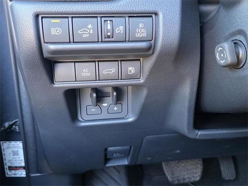 Certified 2025 Toyota Land Cruiser Base image 33