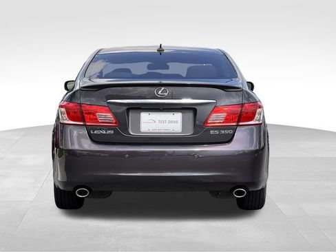 Used 2010 Lexus ES 350 w/ Preferred Accessory Package FWD image 4