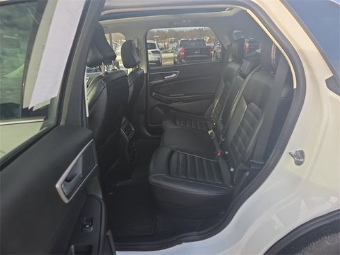Certified 2024 Ford Edge SEL w/ Convenience Package image 32