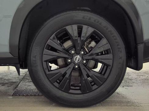 Certified 2023 Nissan Rogue SV w/ SV Premium B Package image 16