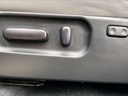 Used 2022 Toyota Tacoma SR5 image 34