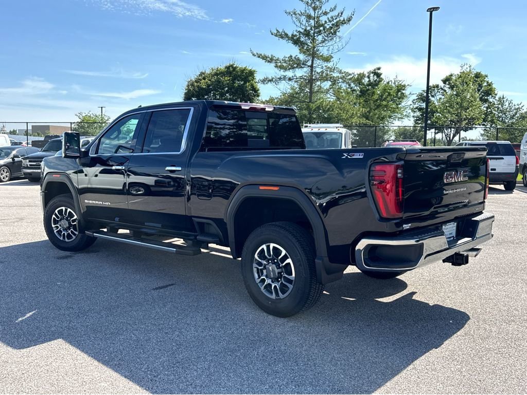 New 2026 GMC Sierra 2500 SLT w/ SLT Premium Package AWD/4WD image 3