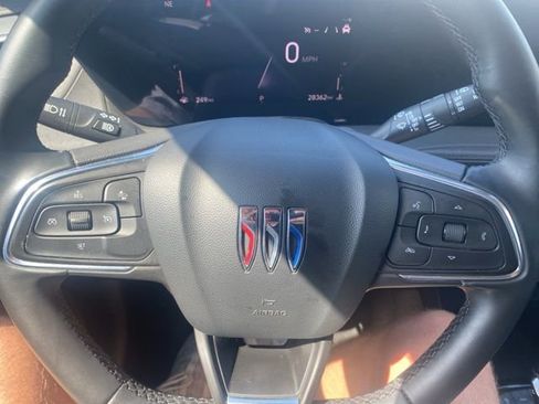 Used 2024 Buick Encore GX Sport Touring image 21