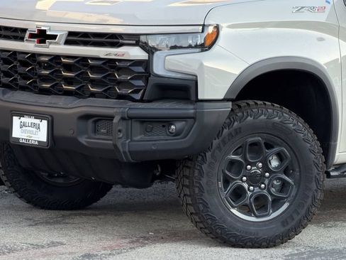 New 2026 Chevrolet Silverado 1500 ZR2 w/ ZR2 Bison Edition AWD/4WD image 8