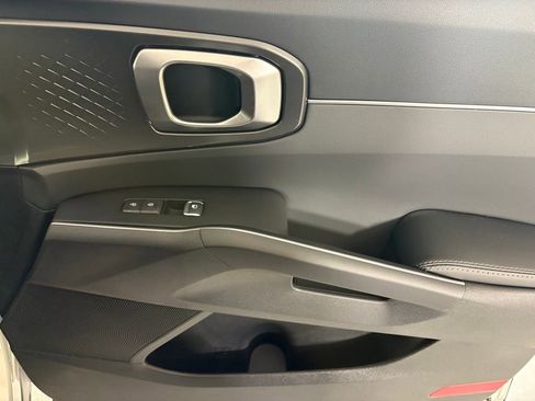 New 2026 Kia Sorento S FWD image 12