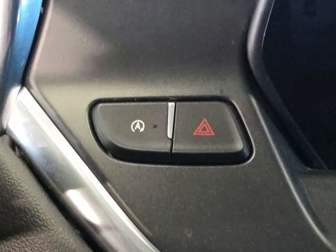 Used 2022 Chevrolet Blazer LT FWD image 23