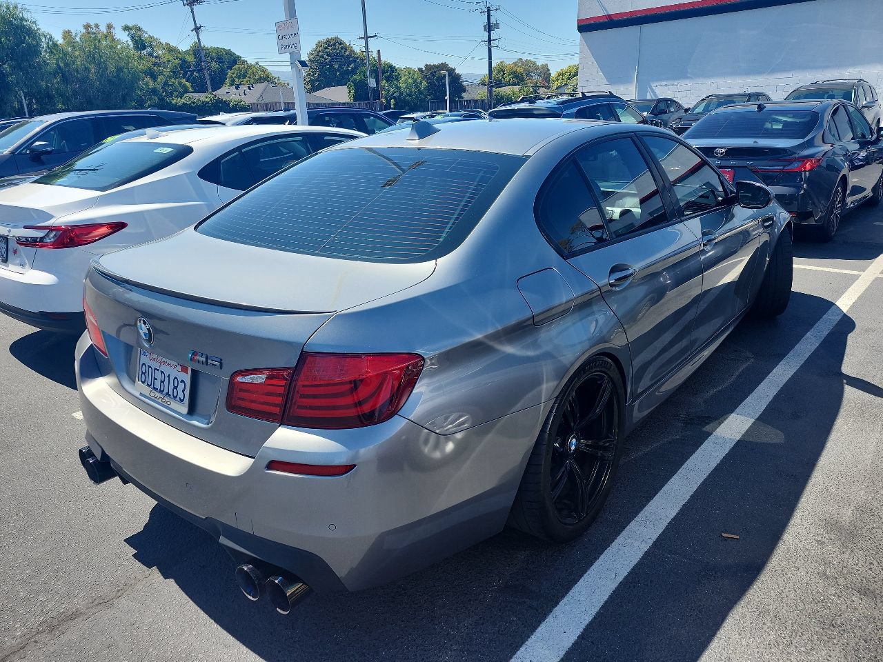 Used 2013 BMW M5 RWD image 2