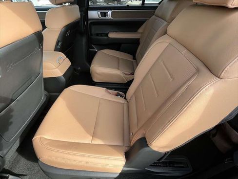New 2026 Hyundai Santa Fe Limited FWD image 5