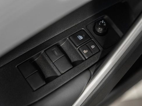 New 2026 Toyota Corolla Cross LE image 33