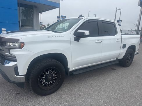 Used 2020 Chevrolet Silverado 1500 LT w/ All-Star Edition image 6