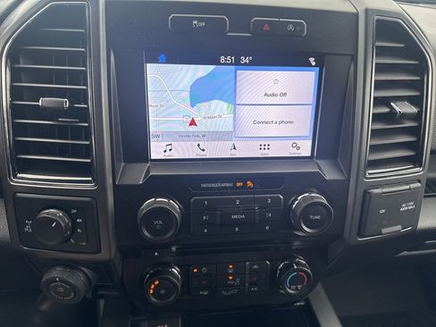 Used 2018 Ford F150 XLT w/ Equipment Group 302A Luxury image 6