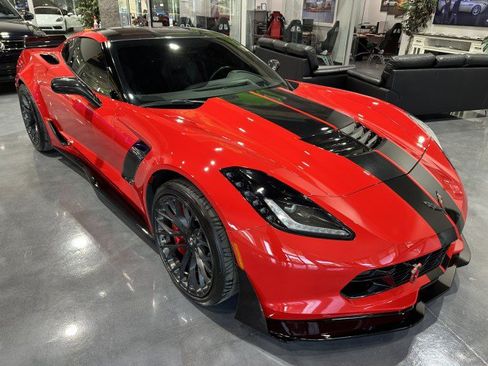 Used 2016 Chevrolet Corvette Z06 w/ 3LZ Preferred Equipment Group RWD image 13