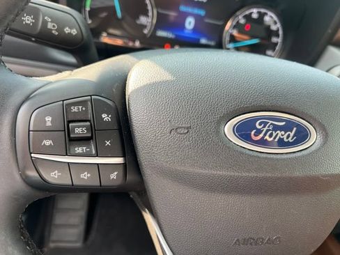 Used 2024 Ford Maverick Lariat FWD image 24