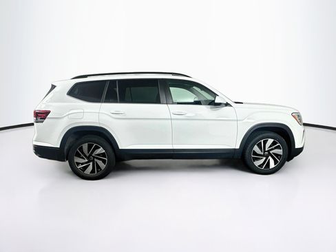 Used 2025 Volkswagen Atlas SE FWD image 10