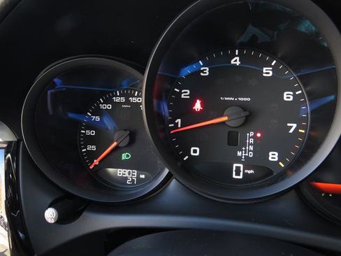 Used 2019 Porsche Macan image 9