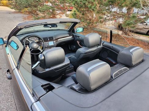 Used 2001 BMW 330Ci Convertible image 35