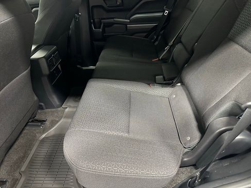 Used 2025 Toyota 4Runner SR5 image 44