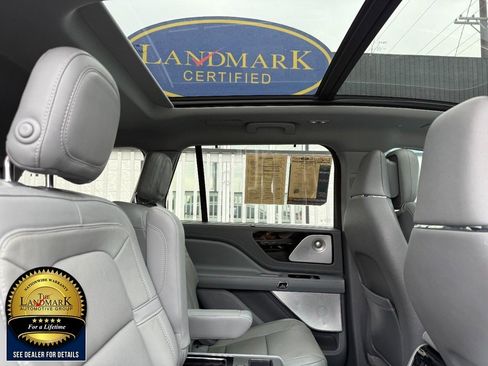 Used 2020 Lincoln Aviator Reserve w/ Equipment Group 202A AWD/4WD image 15