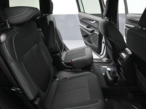 New 2026 Jeep Grand Cherokee L Laredo AWD/4WD image 23