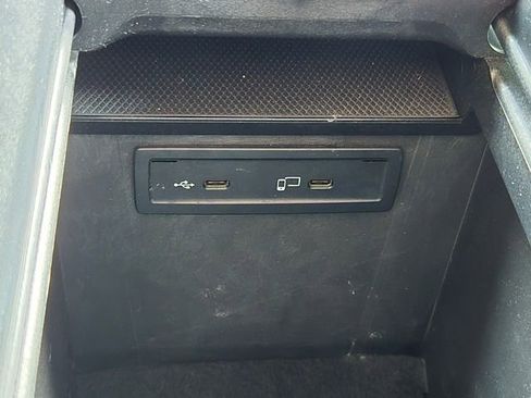 Certified 2022 Mercedes-Benz GLC 300 4MATIC image 27