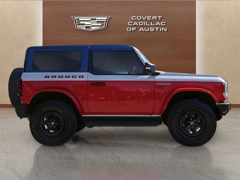 Used 2025 Ford Bronco Stroppe Edition image 5