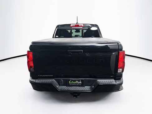 Used 2024 Chevrolet Colorado LT w/ LT Convenience Package image 7