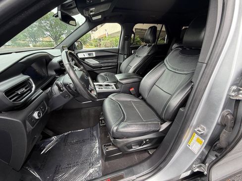 Used 2020 Ford Explorer ST w/ Premium Technology Package AWD/4WD image 20