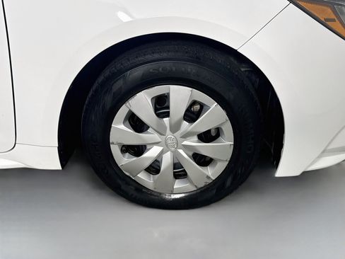 Used 2022 Toyota Corolla L FWD image 31