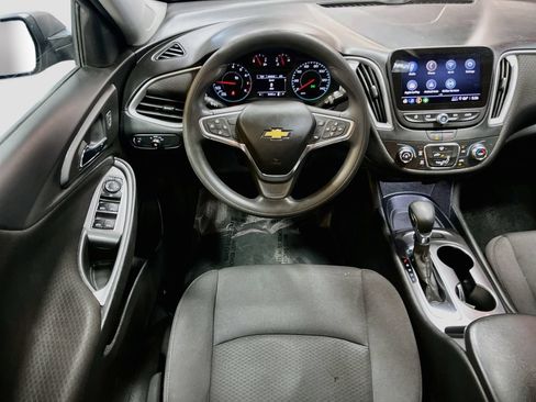Used 2022 Chevrolet Malibu LS FWD image 21